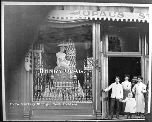 Henry Opal Store, Hubbell (MTU Neg 03596)