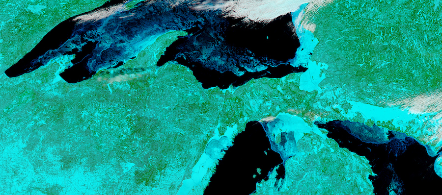 NASA Earth Observatory satellite image of the Upper Peninsula and northern Wisconsin.