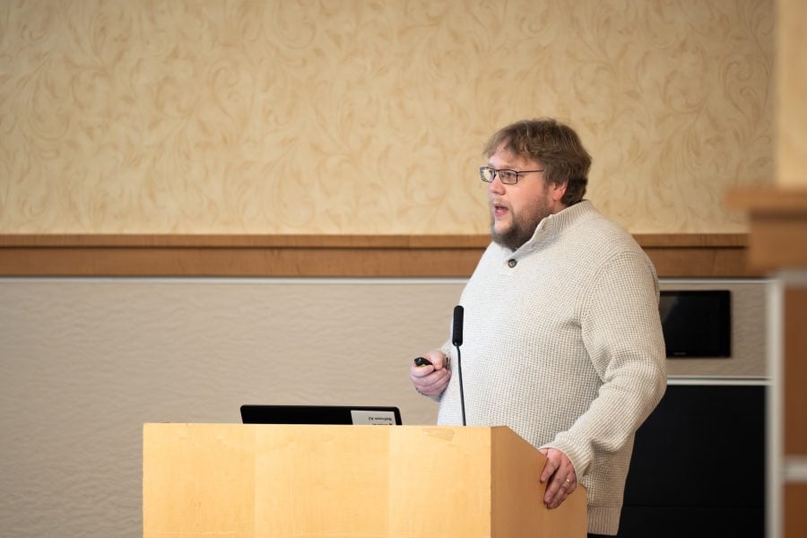 Jeremy Prokop opens the MSU / MTU symposium.