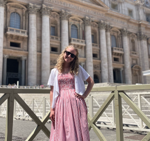 B810D443-EAAF-4ED5-A26F-3510215BDC3C