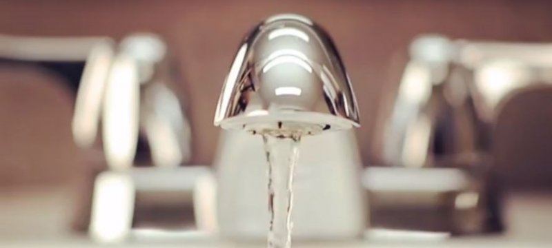 Faucet with running water