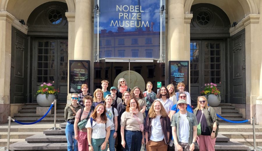 Students and faculty standing in front of Nobel Prize Museum