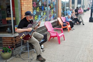 Mike Irish Performing at Key Ingredients