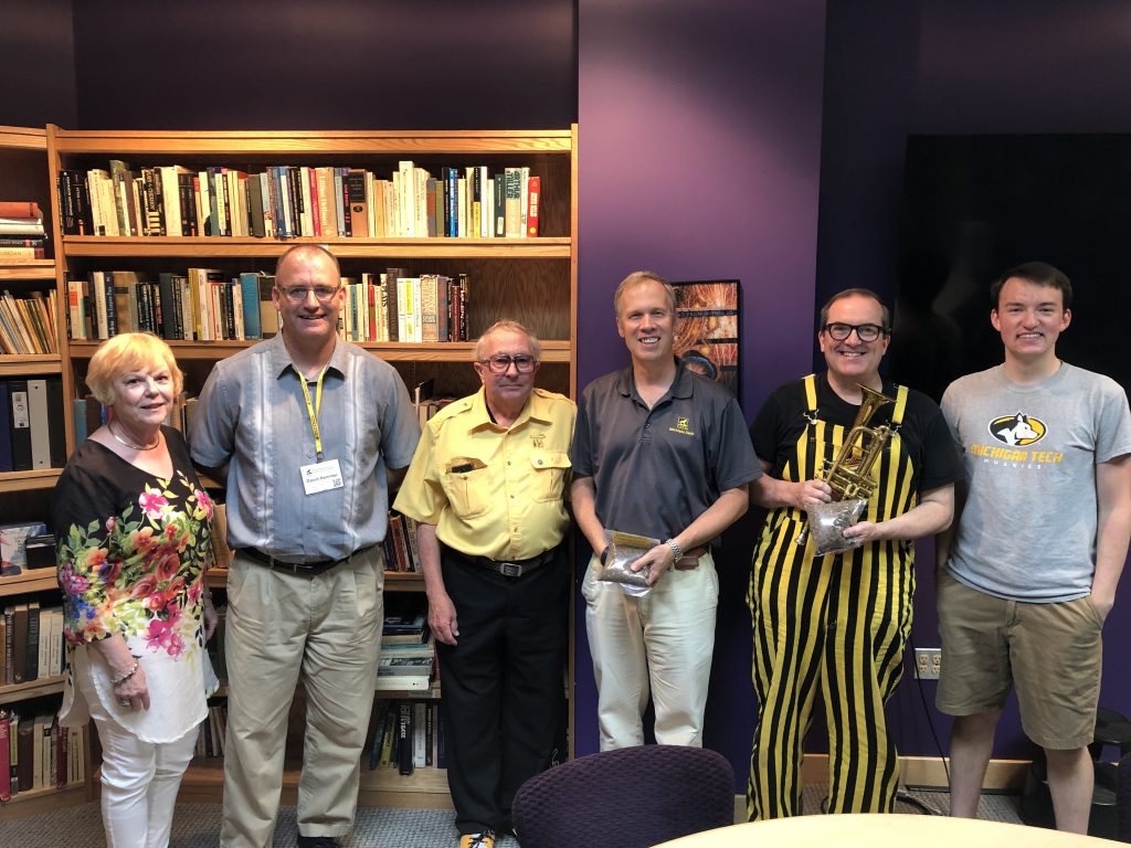 Doug and Mary Lindgren Gift to Pep Band | Visual and Performing Arts News